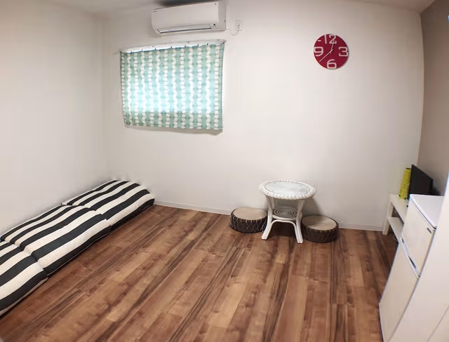 Basic Triple Room