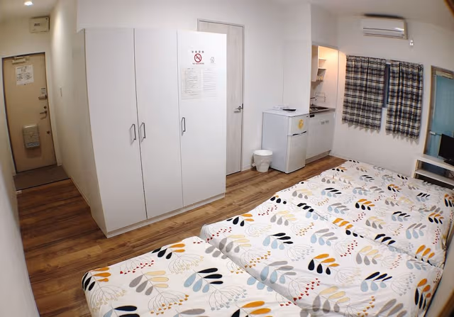 Basic Quadruple Room