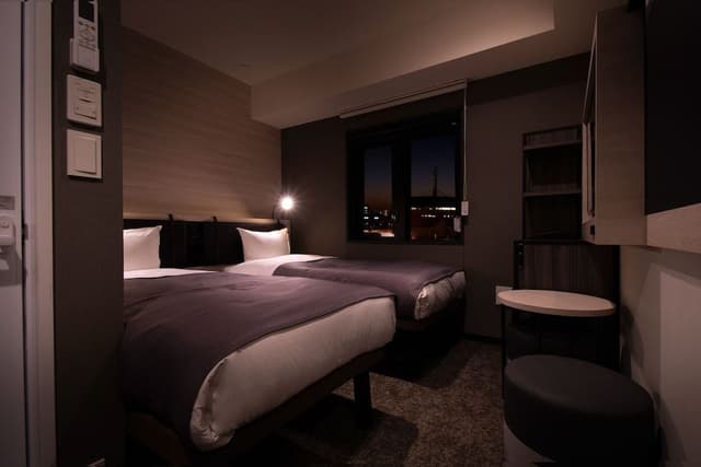 Riverview Twin Room, Non Smoking