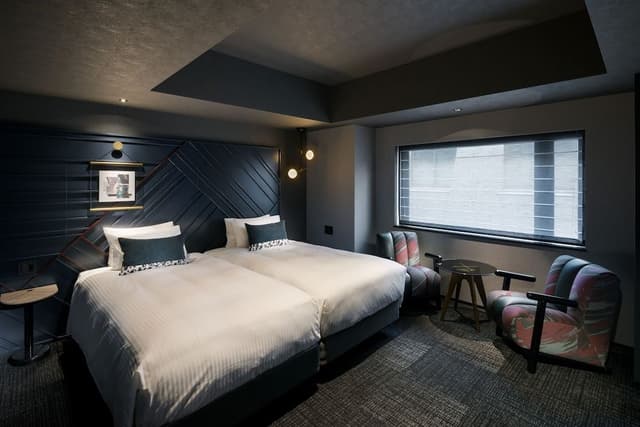Deluxe Twin Room (with Washing Machine)