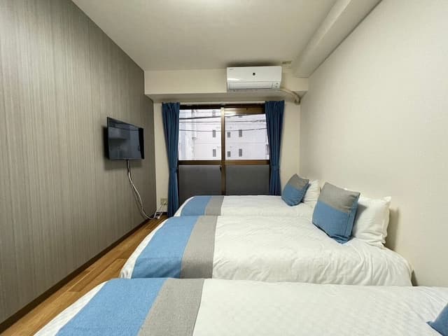 Triple Room