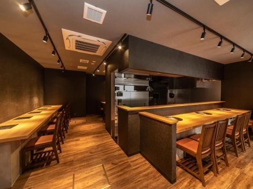 โรงแรมเอพีเอ นัมบะ ชินไซบาชิ ฮิงาชิ (APA Hotel Namba Shinsaibashi Higashi)4