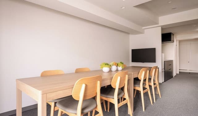 Deluxe Two Bedroom Family Apartment