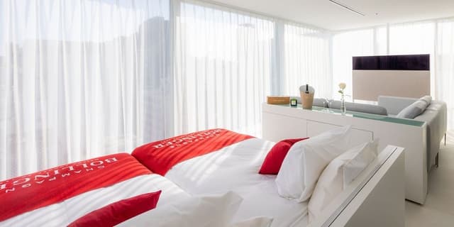 Top Floor Twin Room, Non Smoking (14F)