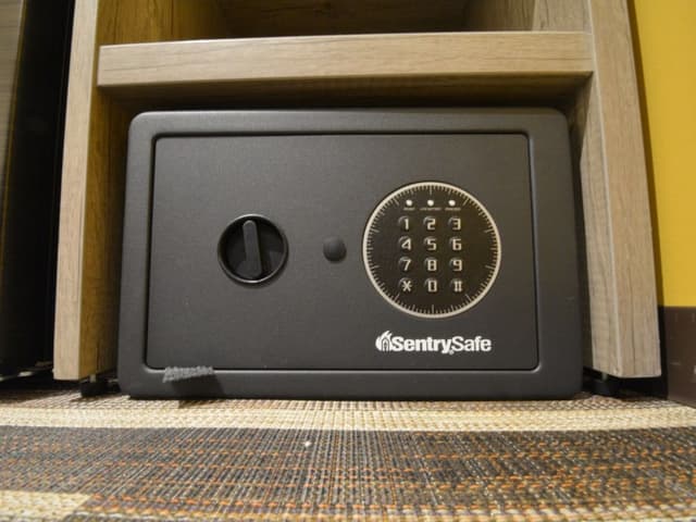 Comfort Twin Room