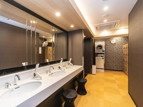 โรงแรมเอพีเอ โอซาก้า เทมมะบาชิ เอกิมาเอะ (APA Hotel Osaka Temmabashi Ekimae)3
