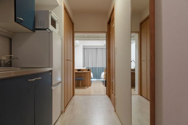 Twin Room, Non-Smoking, Kitchenette (No Daily Cleaning / Futons Provided for Triple Occupancy)