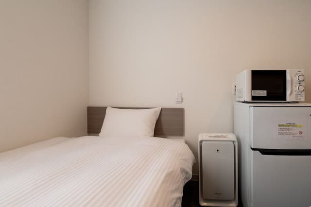 Standard Twin Room (check-in is not available after 11PM)