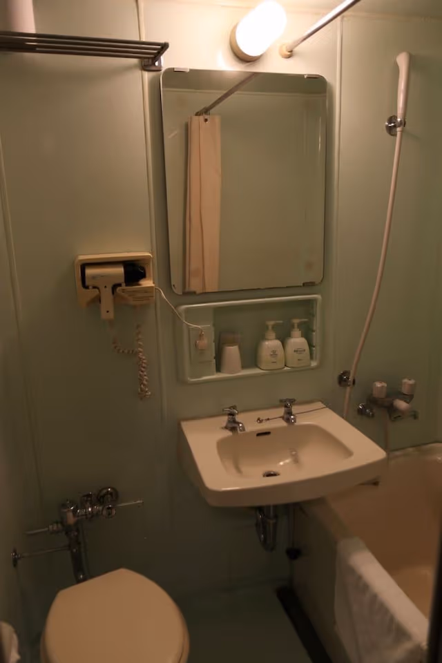 Single Room B