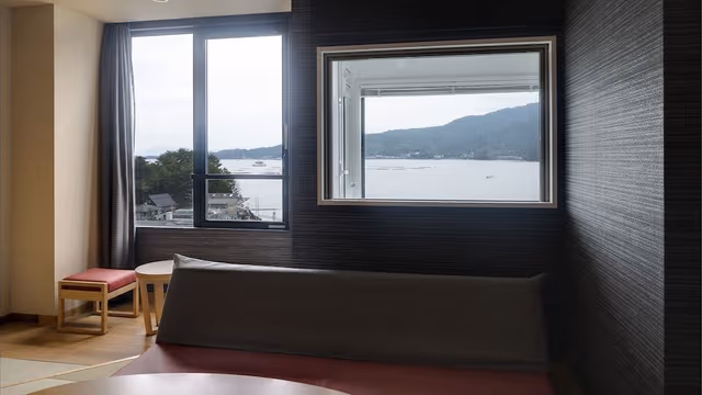 Executive Twin Room, Non Smoking, Sea View (Separated Bath and Toilet)
