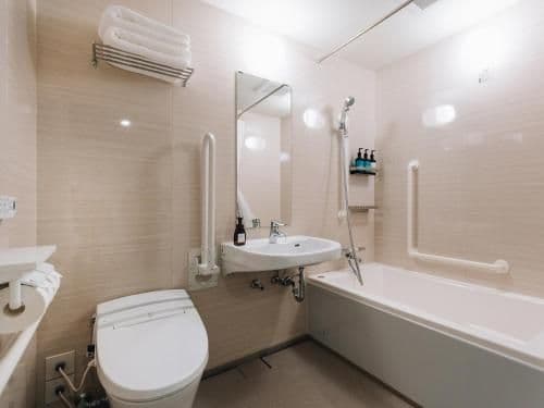 Universal Twin Room for 2 People - Non-Smoking
