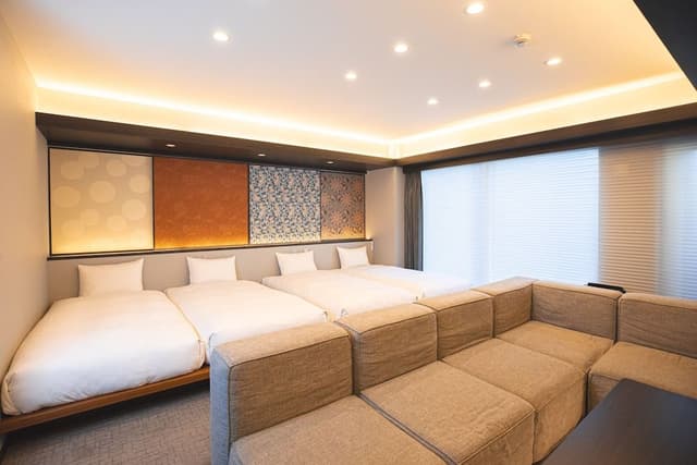 Deluxe Quadruple Room