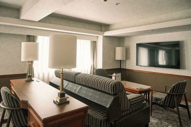 Deluxe Twin (Triple), Free light breakfast