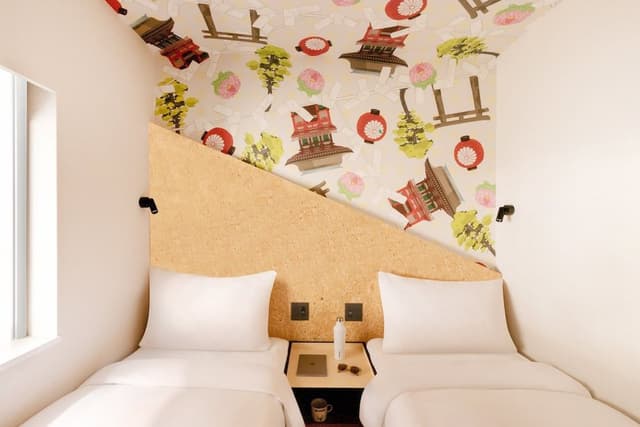 Studio, 2 Twin Beds (Side by Side)
