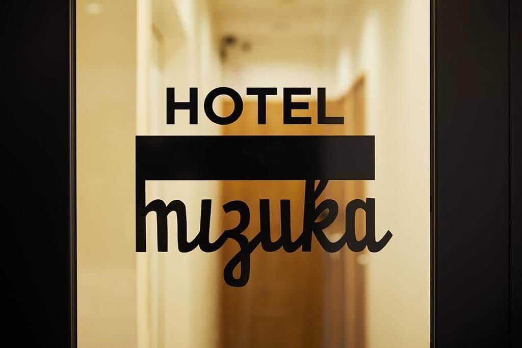 Mizuka Imaizumi 4 - Unmanned Hotel Mizuka Imaizumi 4 - Unmanned Hotel