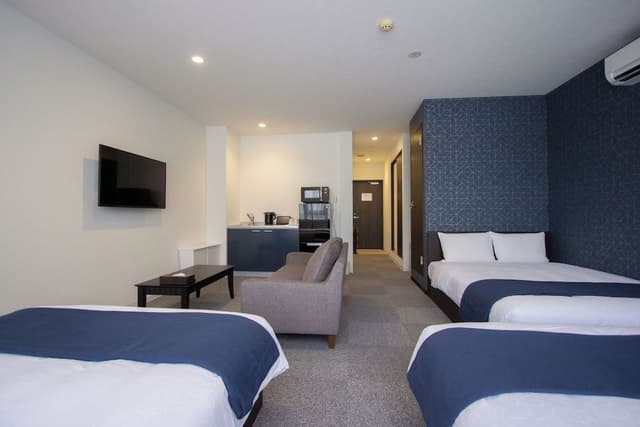 Comfort Triple Room