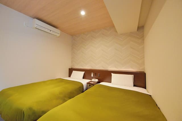 Twin Room, Non Smoking