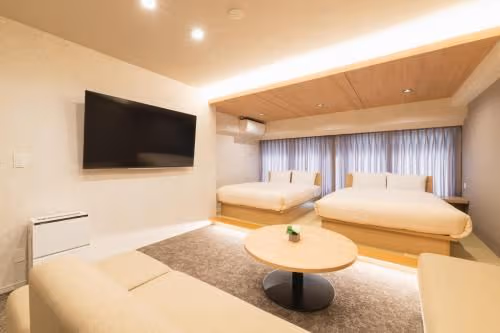Deluxe Family Room