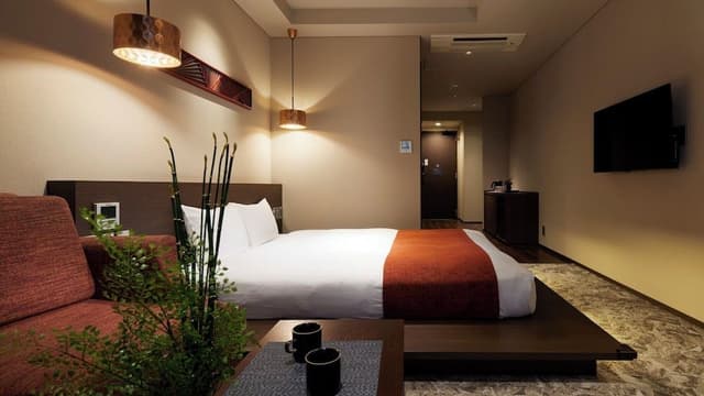Comfort Twin Room, 1 Queen Bed with Sofa bed, Non Smoking, Refrigerator