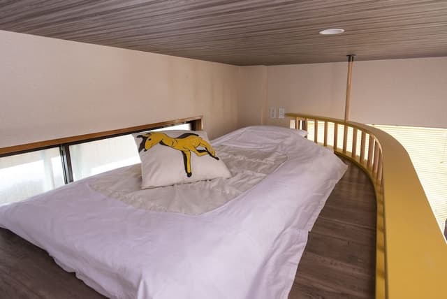 Apartment (Room 1)