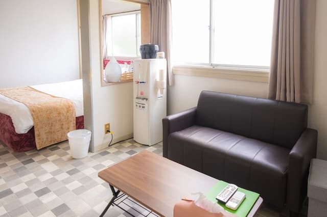 Room 6