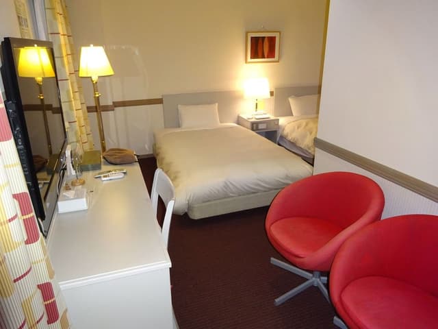 Twin Room, Non Smoking (Single Use)