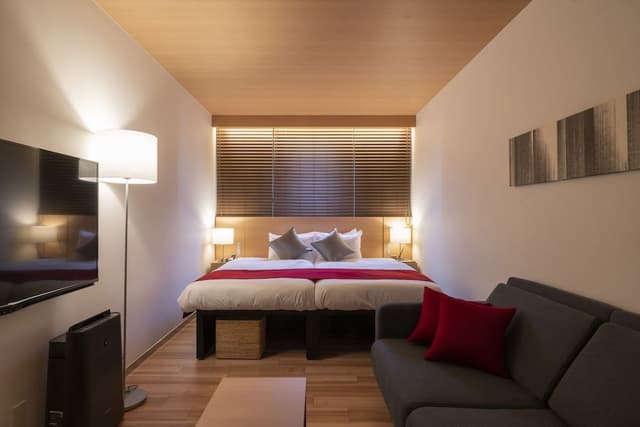 Premium Room (Hollywood Twin)