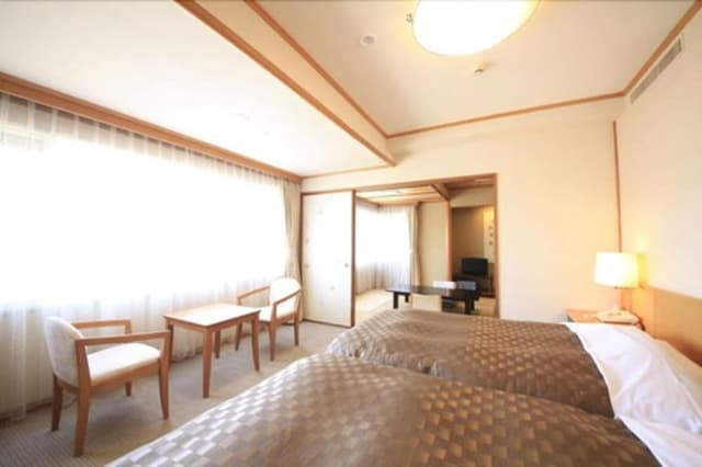 Japanese & Western Room (8Tatami and Twin), City View