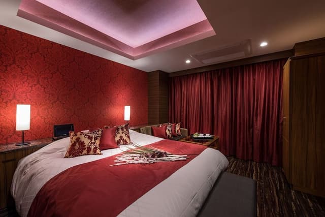 Standard Double Room, Smoking