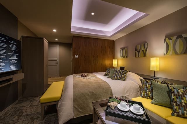 Standard Double Room, Smoking