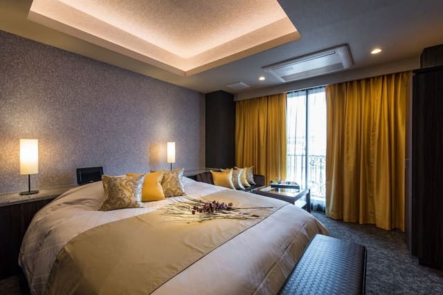 Standard Double Room, Smoking