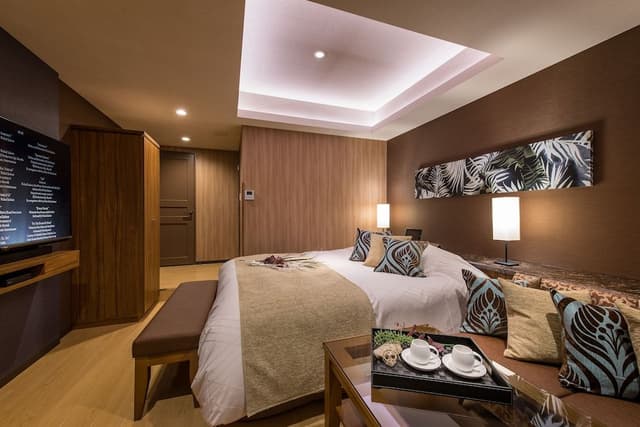 Standard Double Room, Smoking