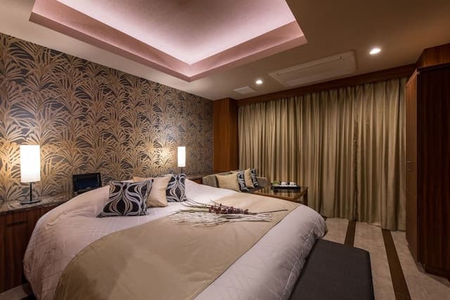 Standard Double Room, Smoking