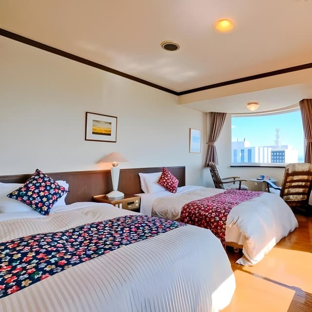 Twin Room with Canal View