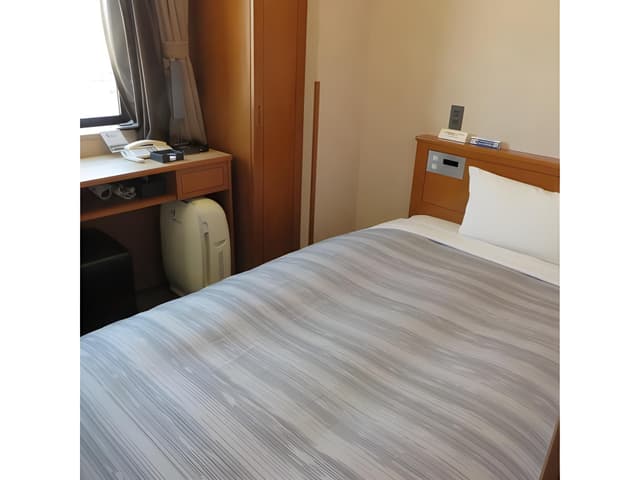Single Room - Non-Smoking