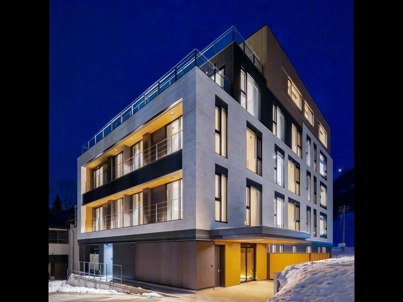 โรกะ บาย ฮะคุบะ ฮอสพิทาลิตี้ กรุ๊ป (ROKA by Hakuba Hospitality Group)1