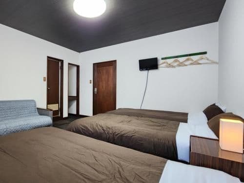 Standard Triple Room - Non-Smoking