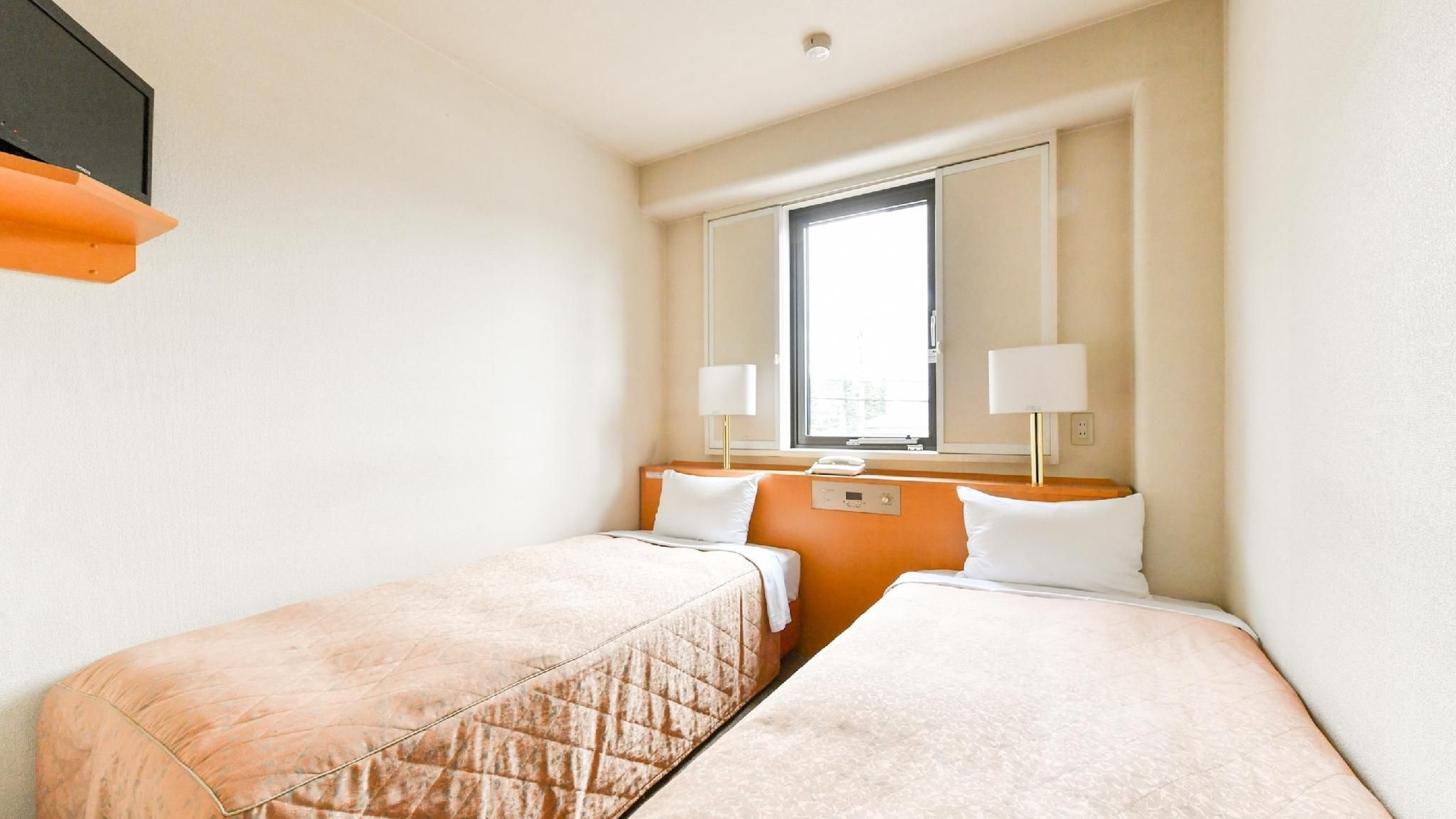 โอกาซากิ ไดอิชิ โฮเตล อีสต์ วิง (Okazaki Daiichi Hotel East Wing)2