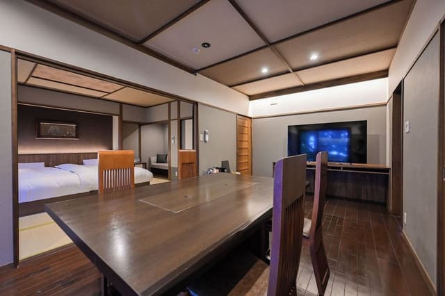 Dining Room Smoking