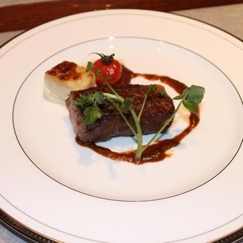 โฟร์ ซีซันส์ ยูซาวะ ควอตโตร โฮเทล (Four Seasons Yuzawa Quattro Hotel)1