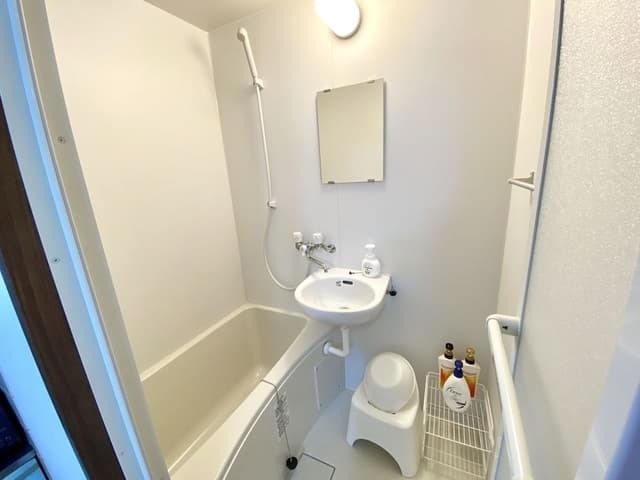 Apartment (306)
