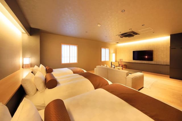 Superior Suite Triple, 51sqm, NonSmoking, Kaiseki Dinner(6or7:30PM) Contact in advance for allergies