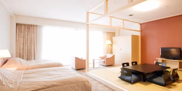 Comfort Room, Bathtub Grab Bars