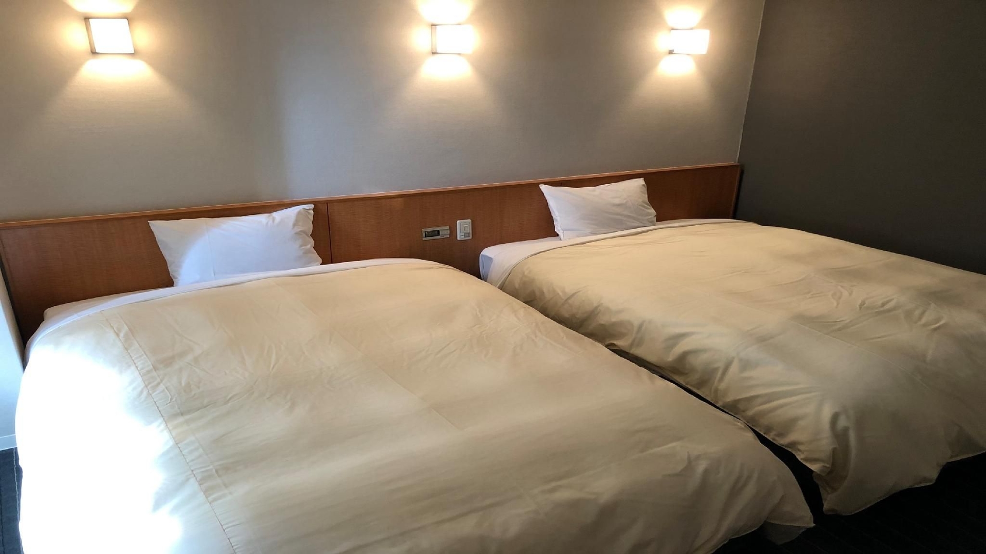 โรงแรมคุรุเมะ ฮิลล์ (Hotel Kurume Hills)2