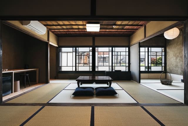 TOMOE - Japanese Style Room w/ Hinoki bath and tea, Non Smoking