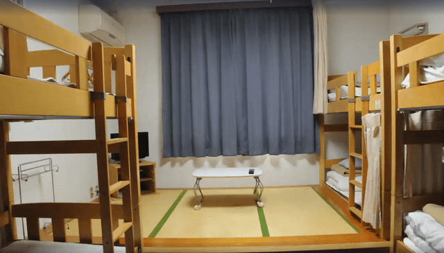 Room with Bunk Beds - Non-Smoking