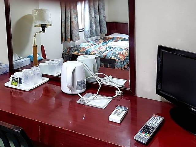 Business Single Room, 1 Twin Bed, Non Smoking, Bathtub