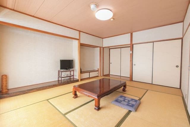 Japanese Triple Room with Shared Bathroom, Non Smoking