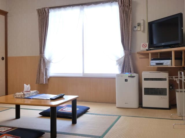 Japanese Style Room with 8 Tatami - Non-Smoking