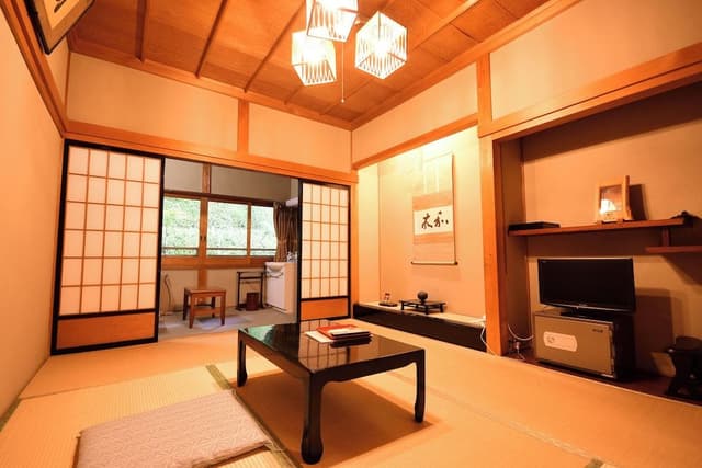 Comfort Triple Room